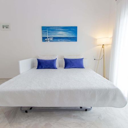 אספרובלטה Ilion Luxury Apartments מראה חיצוני תמונה
