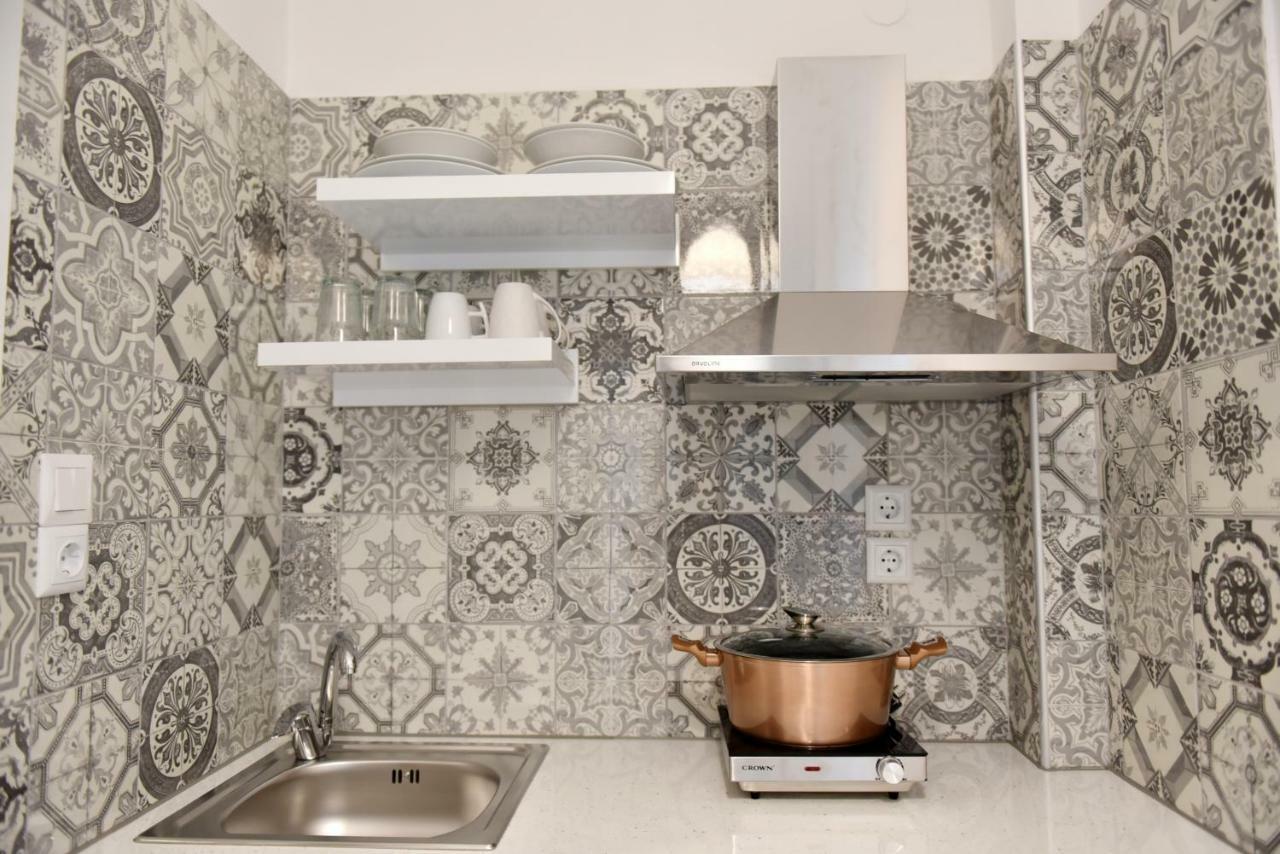 אספרובלטה Ilion Luxury Apartments מראה חיצוני תמונה